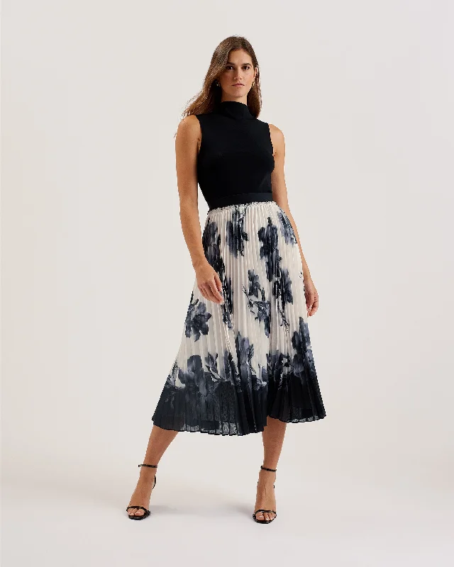 Emista Printed Pleated Midi Skirt Ivory