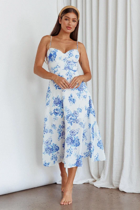 Mi Vida Sweetheart Neckline Midi Dress Floral Blue